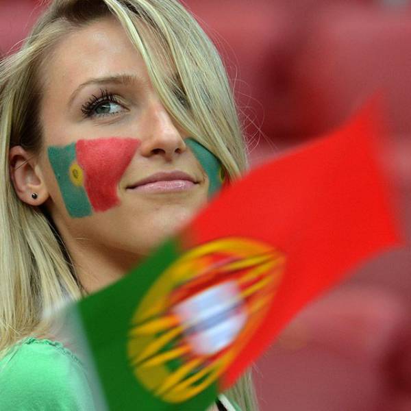 There's No Denying That Beautiful Girls Make The World A Better Place (59 pics)
