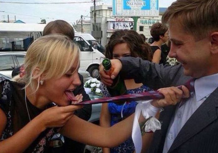 Drunk People Always Provide Quality Entertainment (44 pics)