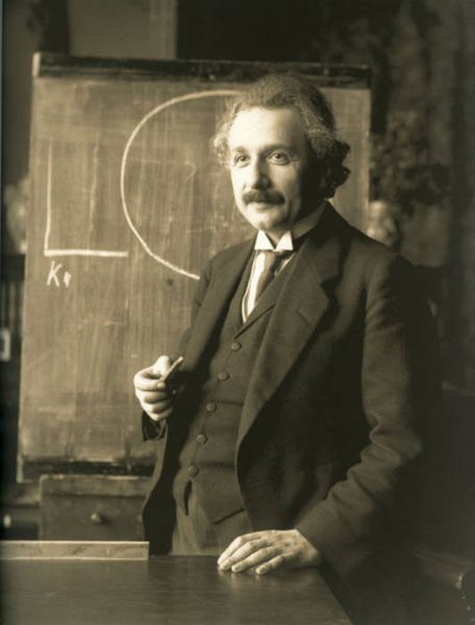 Interesting Facts About The Life Of Albert Einstein (20 pics)