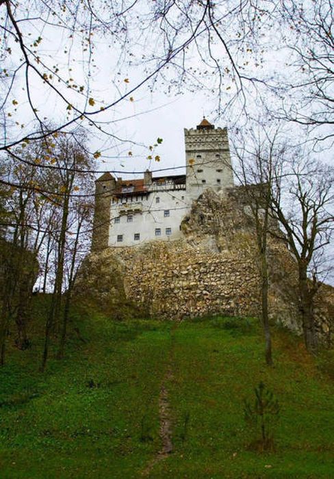 Dracula's Castle Is Up For Sale With A Price Tag Of $80 Million (28 pics)