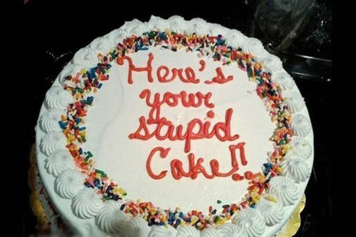 A Cake Is Always A Great Way To Get Your Message Across (35 pics)