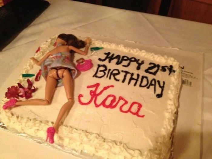 A Cake Is Always A Great Way To Get Your Message Across (35 pics)