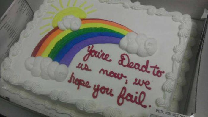 A Cake Is Always A Great Way To Get Your Message Across (35 pics)