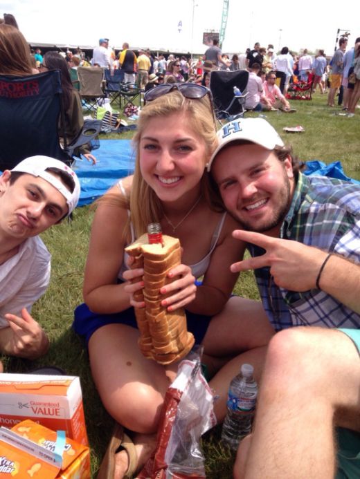 You're Going To Have To Look At These Weird And Wacky Pics At Least Twice (36 pics)