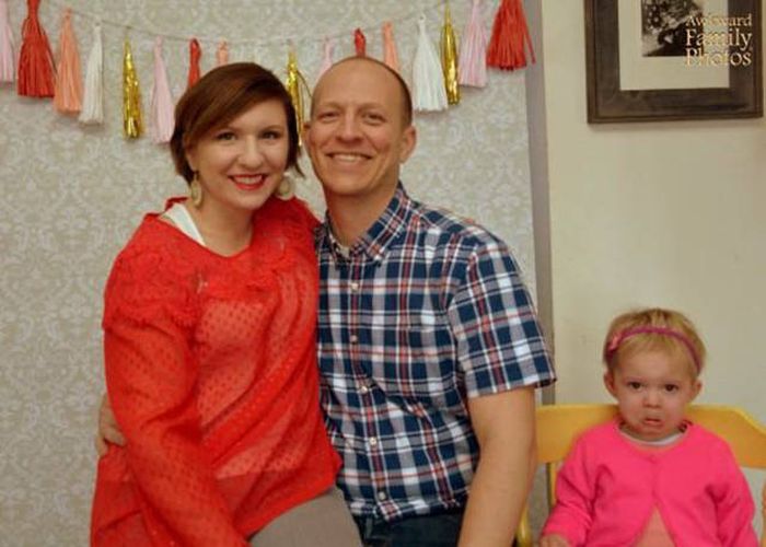 Kids Who Completely Ruined A Nice Family Portrait (33 pics)