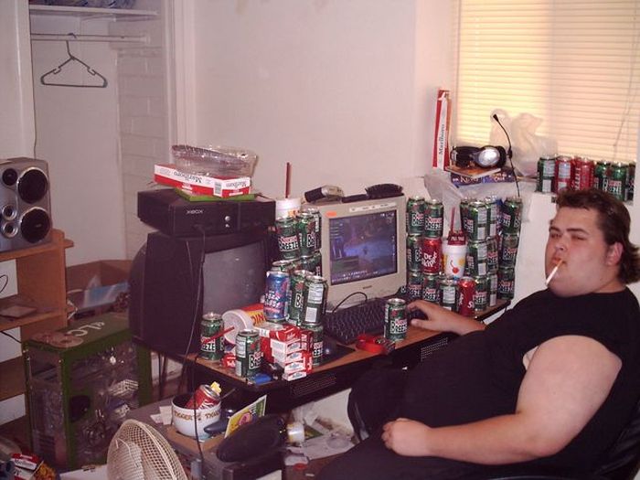 Your Hand Is Definitely Going To Hurt After You See These Facepalm Moments (25 pics)