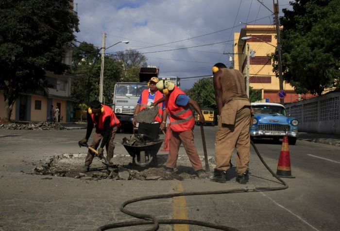 Another Look At Every Day Life in Cuba (32 pics)