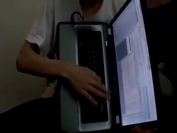 Accordion Laptop