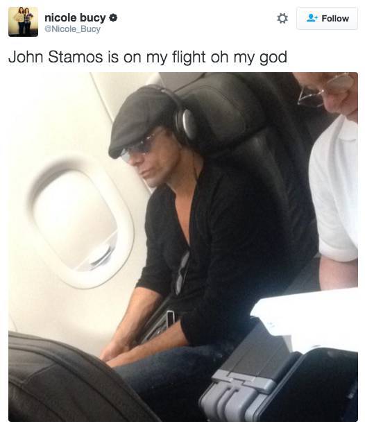 Random Celebrities Who Got Spotted On Airplanes (21 pics)
