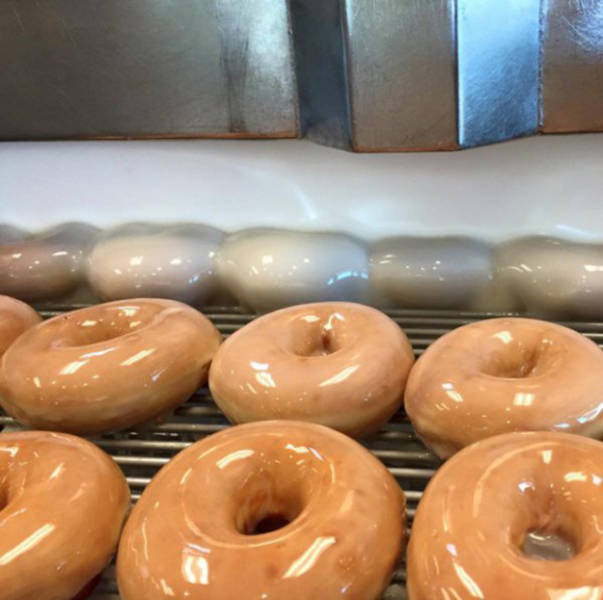 It's Always The Awesome Things You Don't Need That You Want The Most (40 pics)