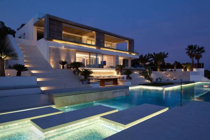 Life Would Be Sweet If You Could Own One Of These Luxury Homes (60 pics)