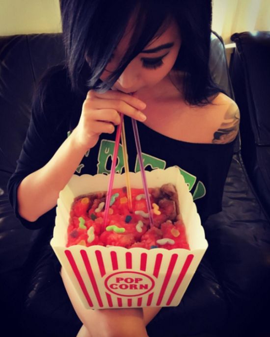 People Who Stepped Up And Nailed It On 7-Eleven's Bring Your Own Cup Day (25 pics)