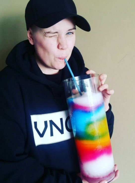 People Who Stepped Up And Nailed It On 7-Eleven's Bring Your Own Cup Day (25 pics)