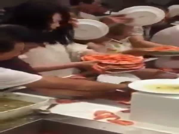 Chinese Tourist Completely Destroy A Buffet