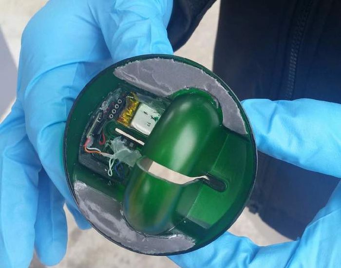 How To Keep Your Identity Safe When Using An ATM (3 pics)