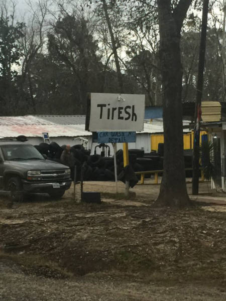 Strange And Hilarious Signs That Will Either Scare You Or Make You Laugh (40 pics)