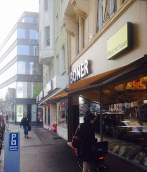 Strange And Hilarious Signs That Will Either Scare You Or Make You Laugh (40 pics)