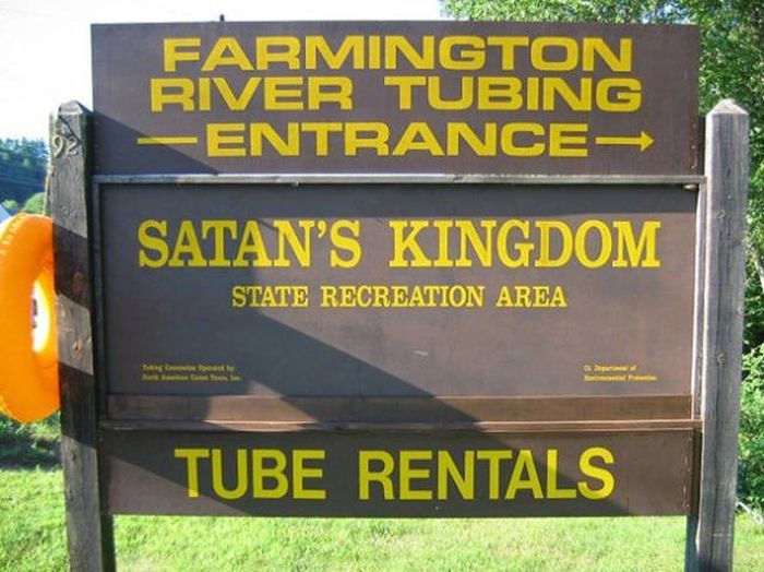 Strange And Hilarious Signs That Will Either Scare You Or Make You Laugh (40 pics)