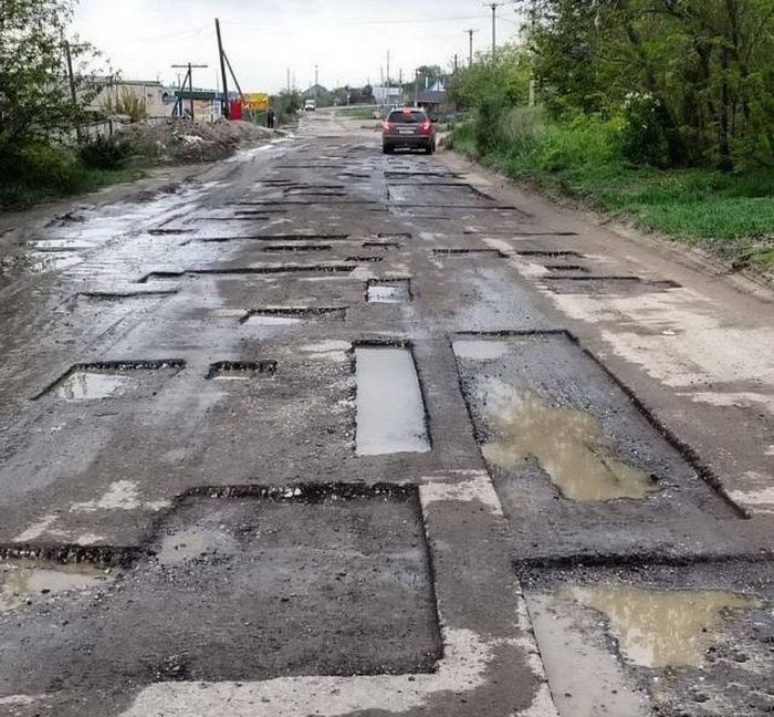 Only The Brave And The Crazy Have What It Takes To Survive In Russia (41 pics)