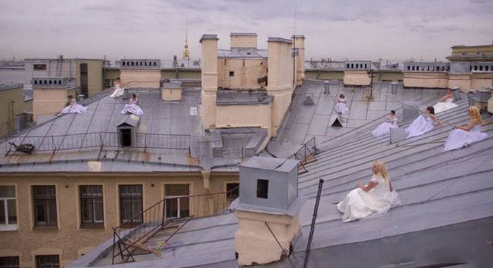 Only The Brave And The Crazy Have What It Takes To Survive In Russia (41 pics)