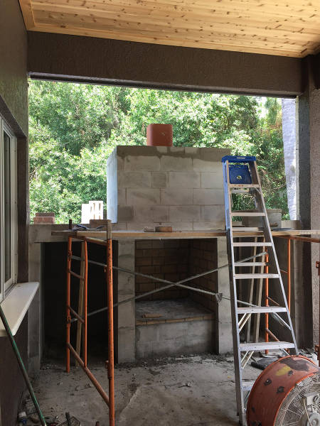 Father And Son Turn Their Porch Into The Most Elegant Man Cave Ever (25 pics)