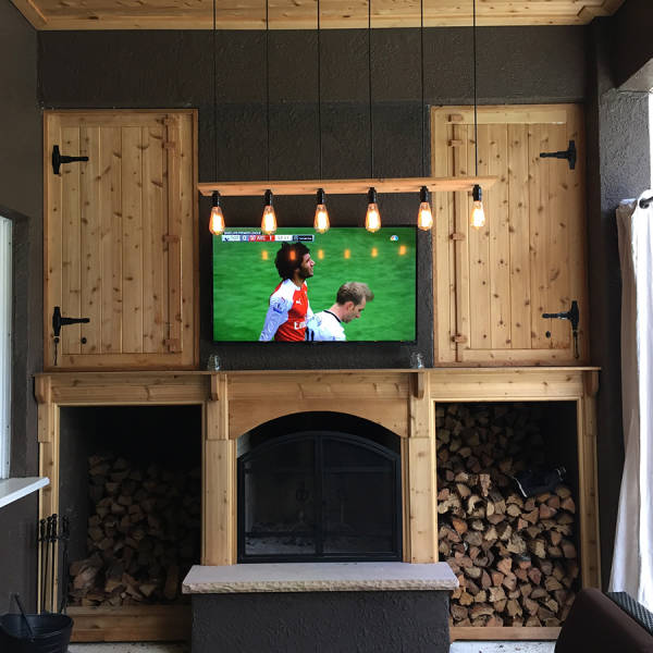 Father And Son Turn Their Porch Into The Most Elegant Man Cave Ever (25 pics)