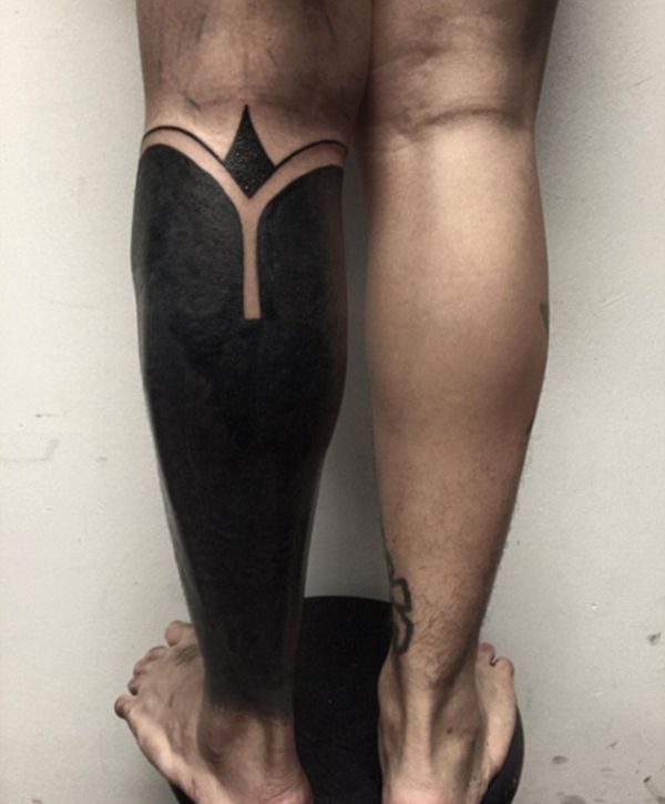 Blackout Tattoos Are Becoming A Big Trend In The Tattoo World (9 pics)