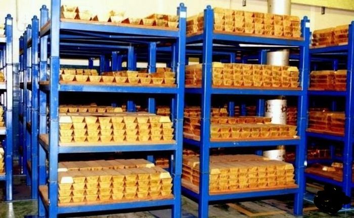 What $300 Billion Looks Like In Gold Bars (5 pics)