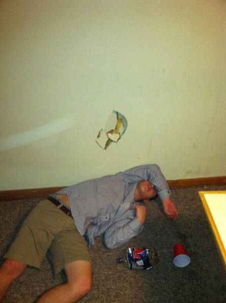 Things Always Get Weird When You Add Alcohol Into The Mix (46 pics)