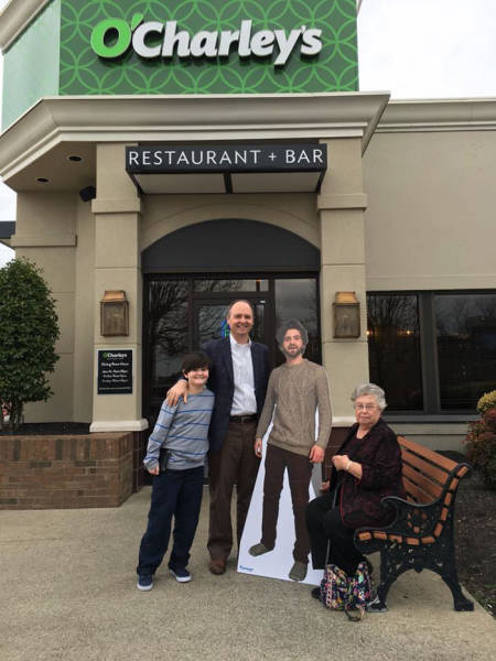 A Son Sent His Mom A Cardboard Cutout Of Himself And She Took It Everywhere (11 pics)