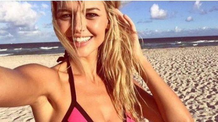 Kelly Rohrbach Is Taking On Pamela Anderson's Old Baywatch Role (24 pics)