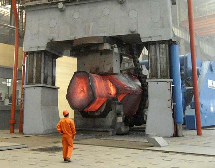 The Most Massive Machines Ever Created By Humans (27 pics)
