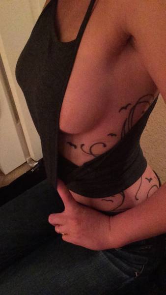 Beautiful Women Who Said Goodbye To Their Bras And Hello To Sexiness (47 pics)