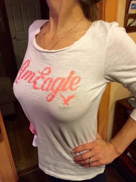 Beautiful Women Who Said Goodbye To Their Bras And Hello To Sexiness (47 pics)