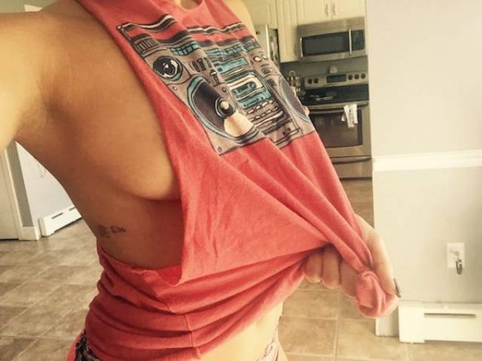 Beautiful Women Who Said Goodbye To Their Bras And Hello To Sexiness (47 pics)