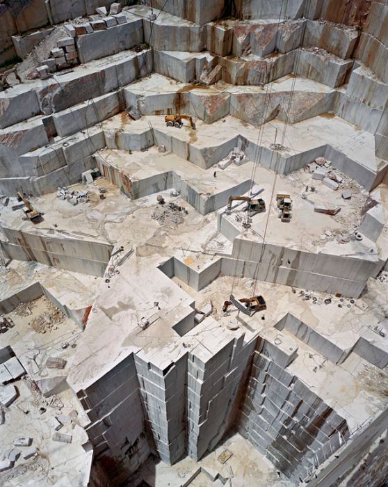 Marble Deposits Are Simple But Awe Inspiring (11 pics)