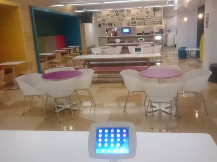 This Is Why Expedia Was Named The Happiest Office In London (19 pics)