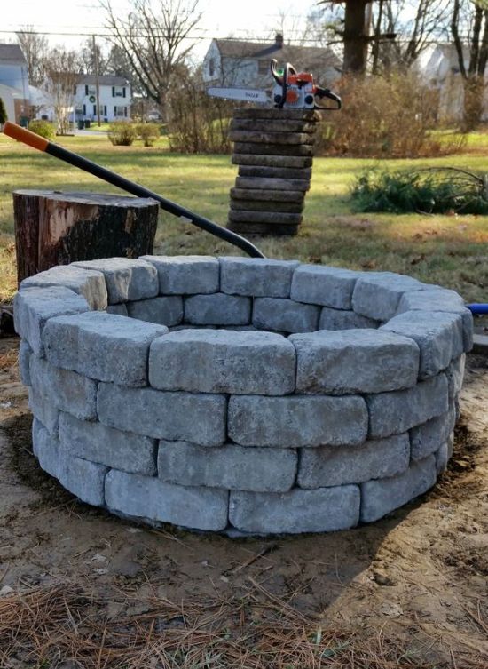 How To Build A DIY Fire Pit In Your Own Backyard (10 pics)