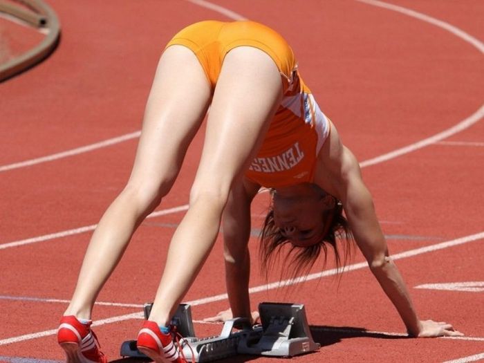 Sexy Action Shots Of Some Of The World's Hottest Female Athletes (34 pics)