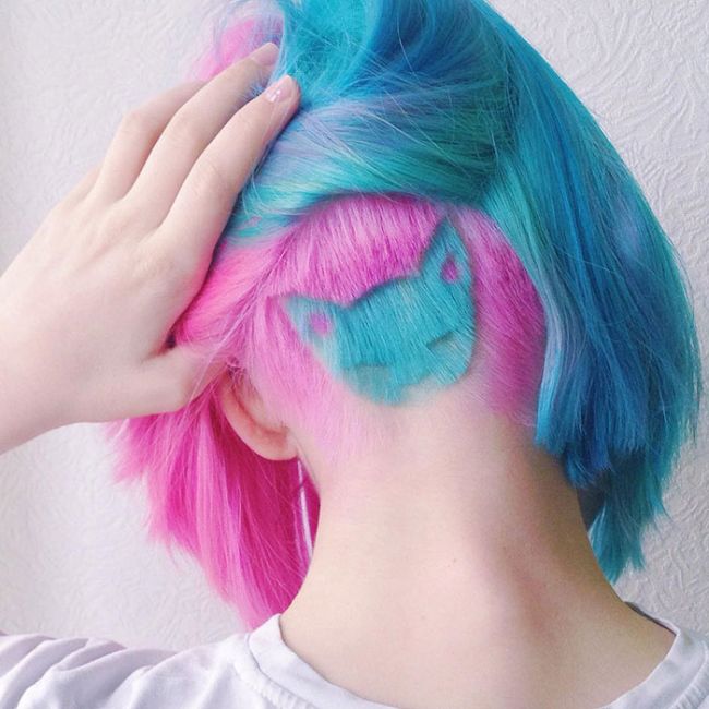 Russian Girl Is Going Viral Because Of Her New Rainbow Cat Undercut (4 pics)