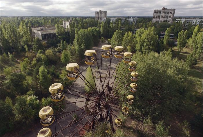 30 Years Later Chernobyl Is Still A Haunting Place (22 pics)