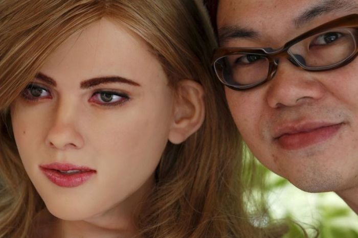 Hong Kong Man Builds Humanoid Robot That Looks Like Scarlett Johansson (16 pics + video)