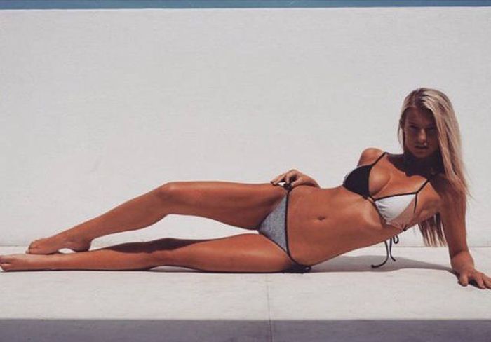 Sexy Summer Babes To Remind You That Bikini Season Is Just About Here (64 pics)