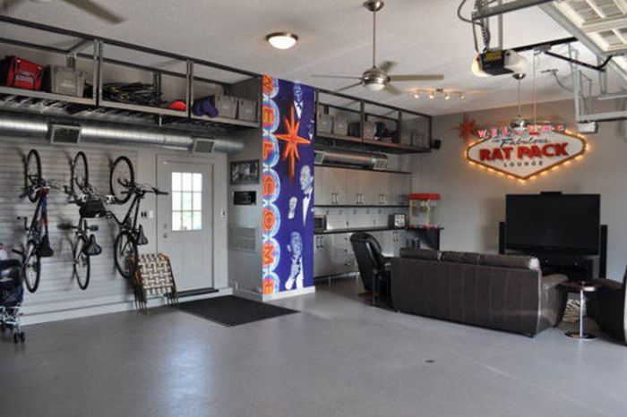 Incredible Man Caves That Would Make Any Guy Drool (21 pics)