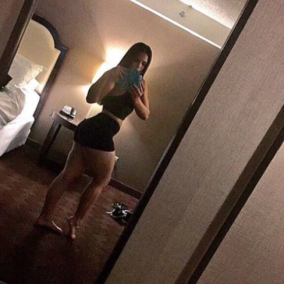 This Fitness Model Has Legs Like Chun-Li From Street Fighter (21 pics)