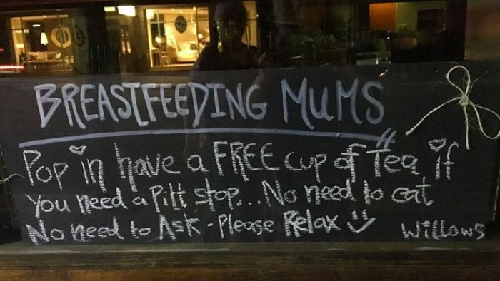 Breastfeeding Moms Get Free Tea At This Cafe (2 pics)