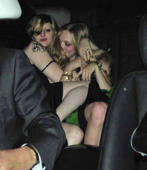 20 Drunken Party Photos That World Famous Celebs Don't Want You To See (20 pics)