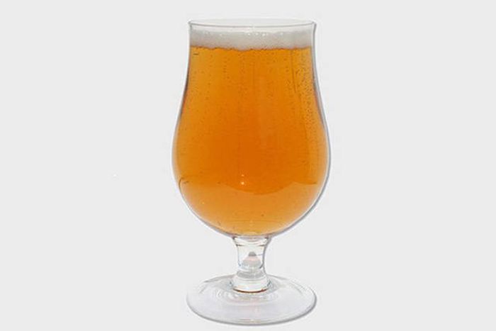 Important Information About How Glassware Changes The Flavor Of Your Beer (10 pics)