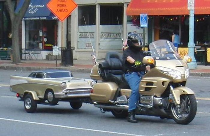 Crazy People Who Have No Business Riding Motorcycles (77 pics)