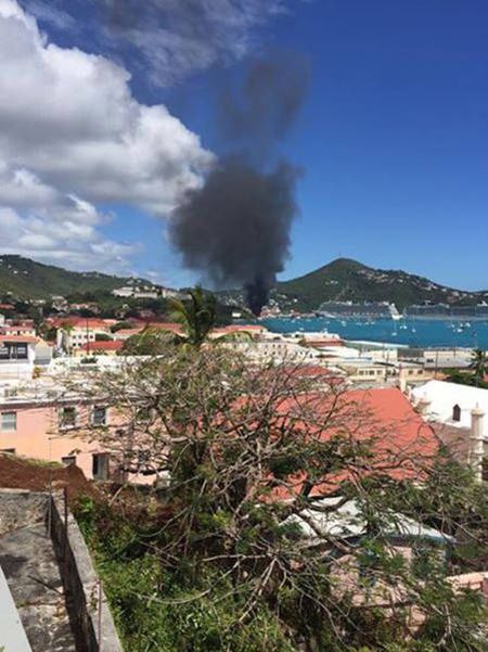 Beautiful Yacht Goes Down In Flames In The Virgin Islands (17 pics)
